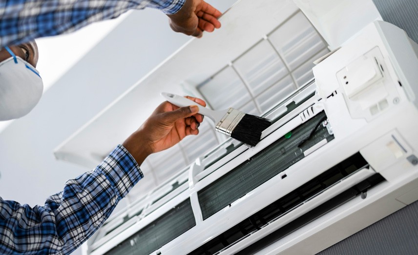 UNA CASA CHE DURA: GLI INTERVENTI DI MANUTENZIONE CHE CONSIGLIAMO AI NOSTRI CLIENTI<br />